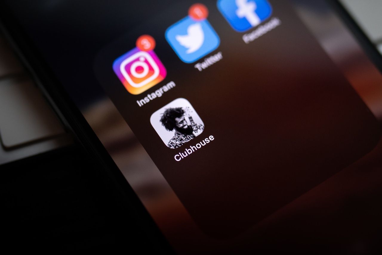 Clubhouse: Har du fået adgang til årets mest hypede app?