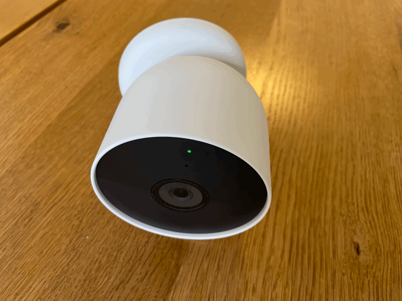 TEST Nest Doorbell og Nest Cam: Mere sikkerhed eller mere overvågning?